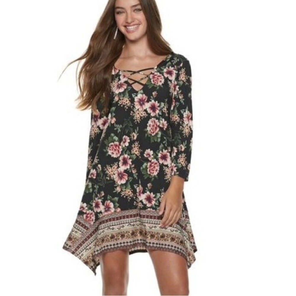 Trixxi Three pink hearts black boho floral dress size medium